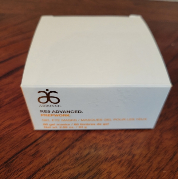 Arbonne Gel Eye Masks *NWT* - Picture 2 of 8